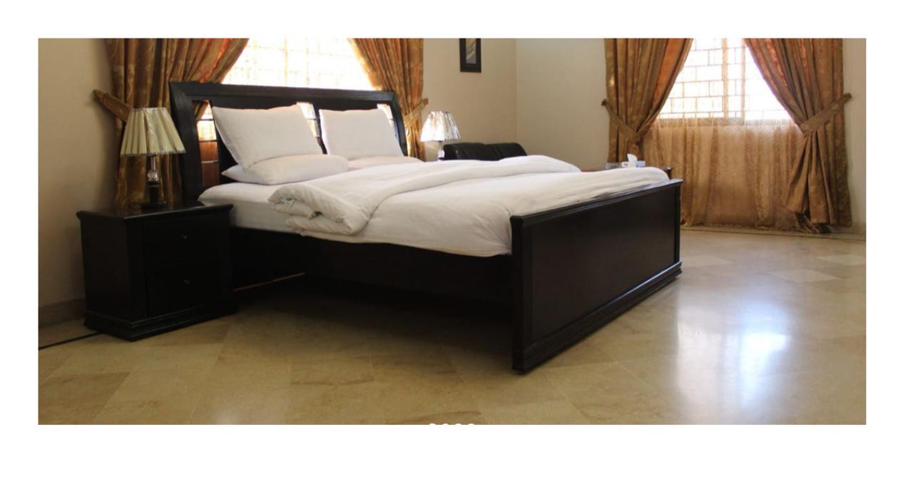 Luxury Inn Карачи Екстериор снимка